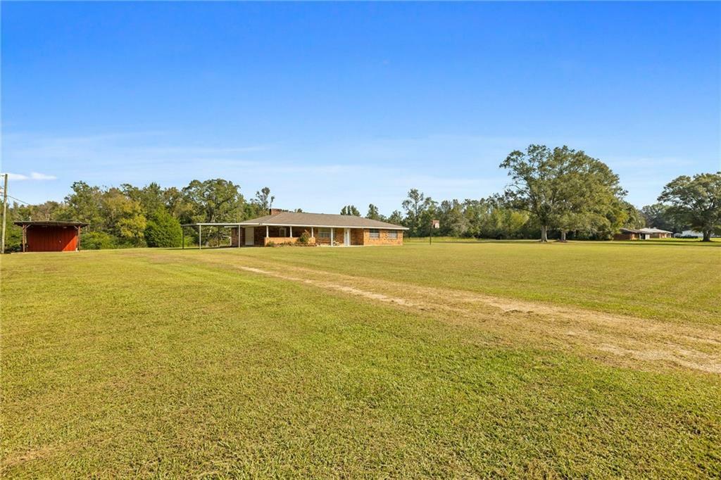 Property Photo:  18129 Highway 10 Highway  LA 70444 