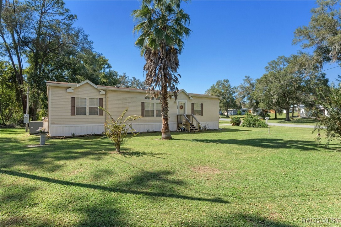 Property Photo:  8120 E Penbrook Lane  FL 34436 