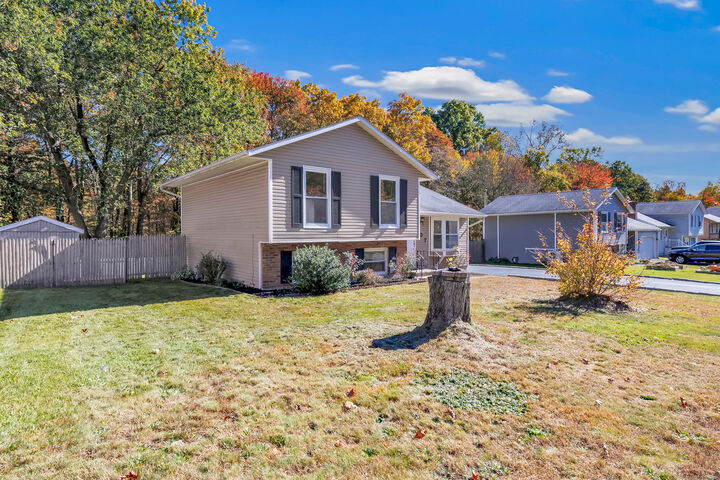 307 Morning Dove Road  Naugatuck CT 06770 photo