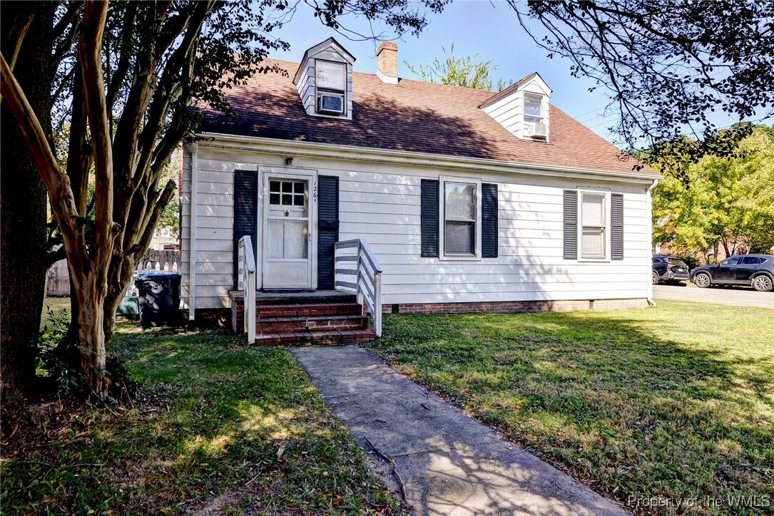 Property Photo:  126 Shirley Avenue  VA 23185 