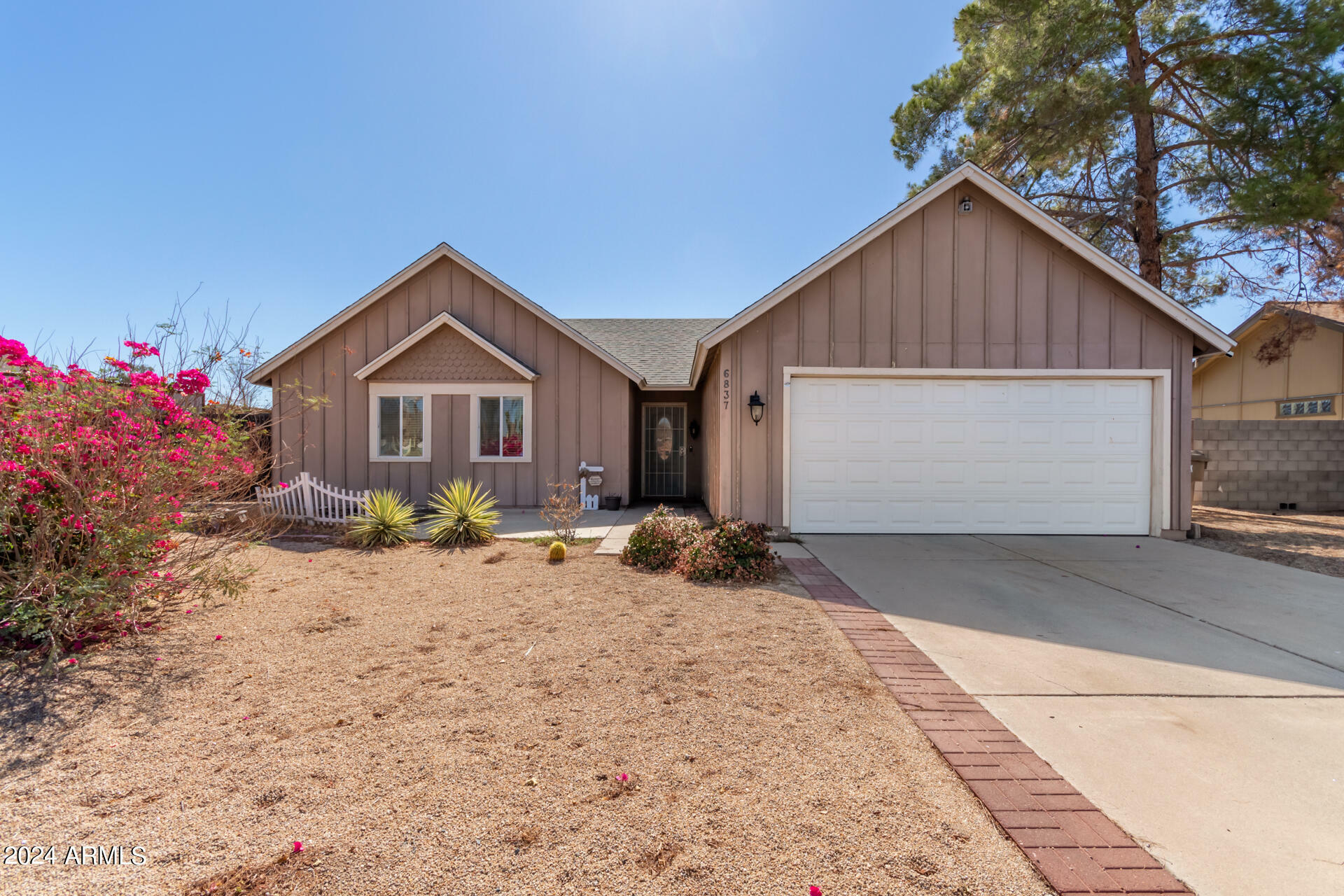 Property Photo:  6837 W Ironwood Drive  AZ 85345 