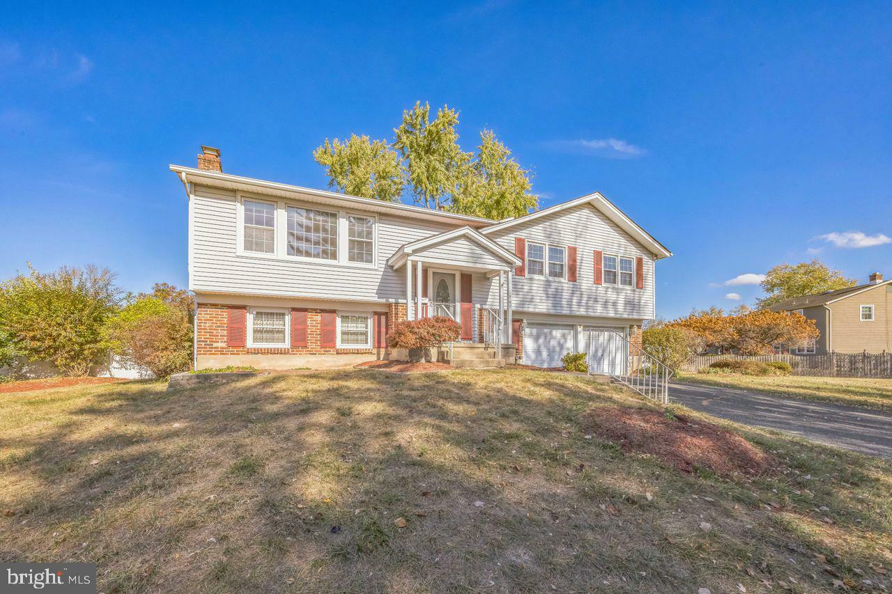 Property Photo:  741 Bentley Lane  NJ 08083 