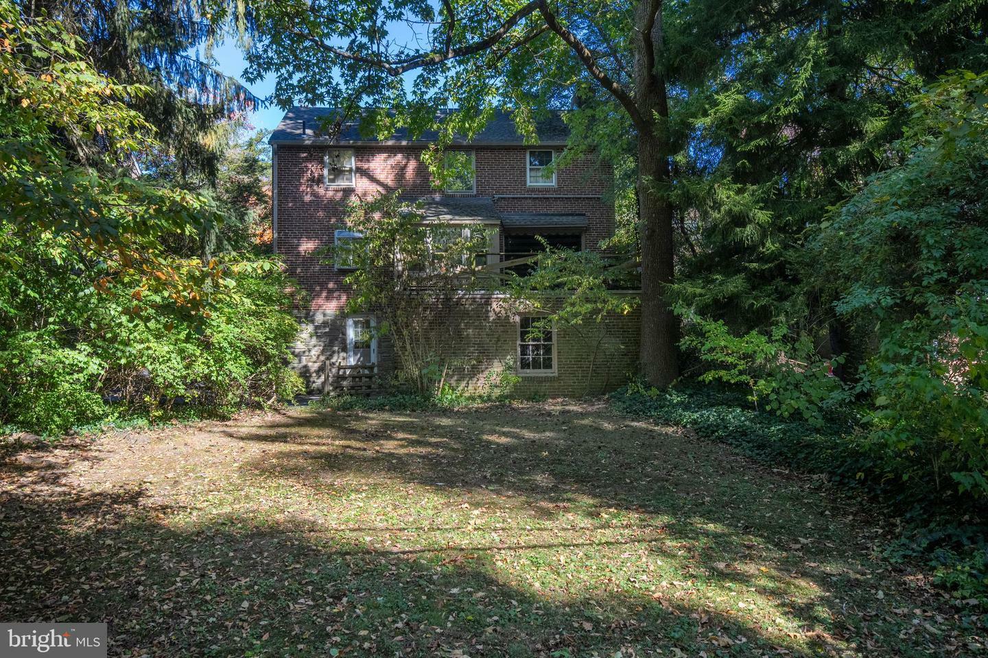 Property Photo:  706 Powder Mill Lane  PA 19096 