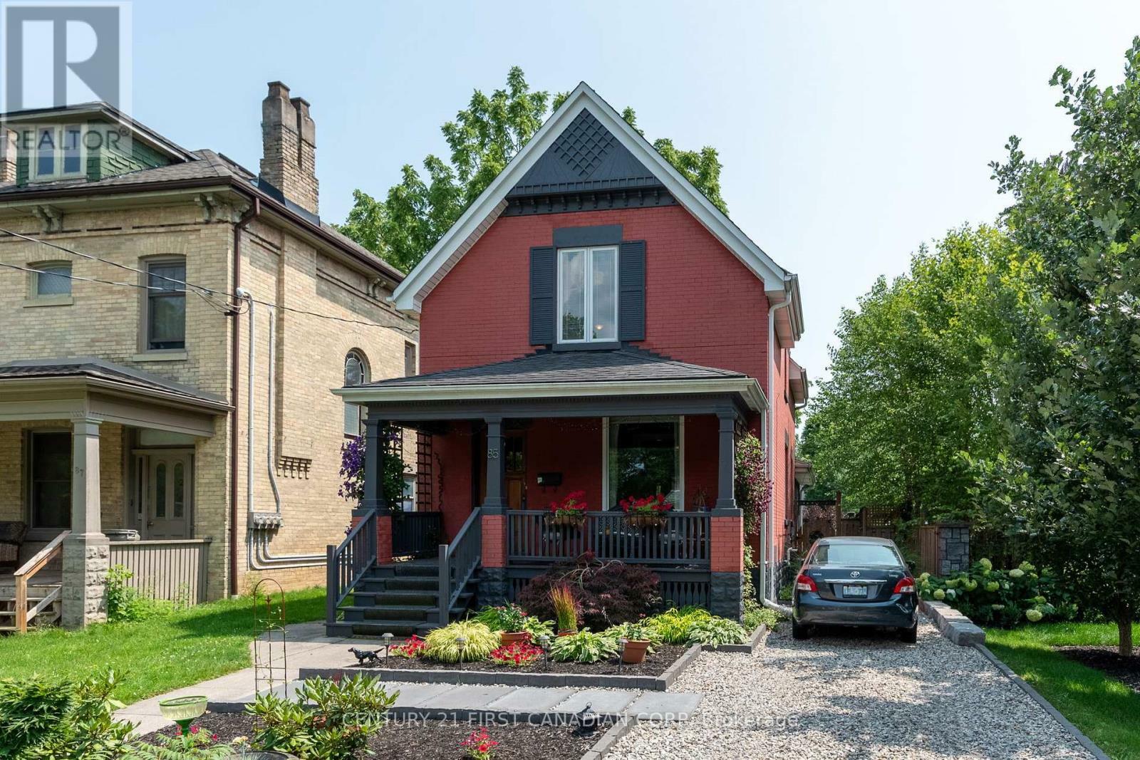 Photo de la propriété:  85 Elmwood Avenue East  ON N6C 1J4 