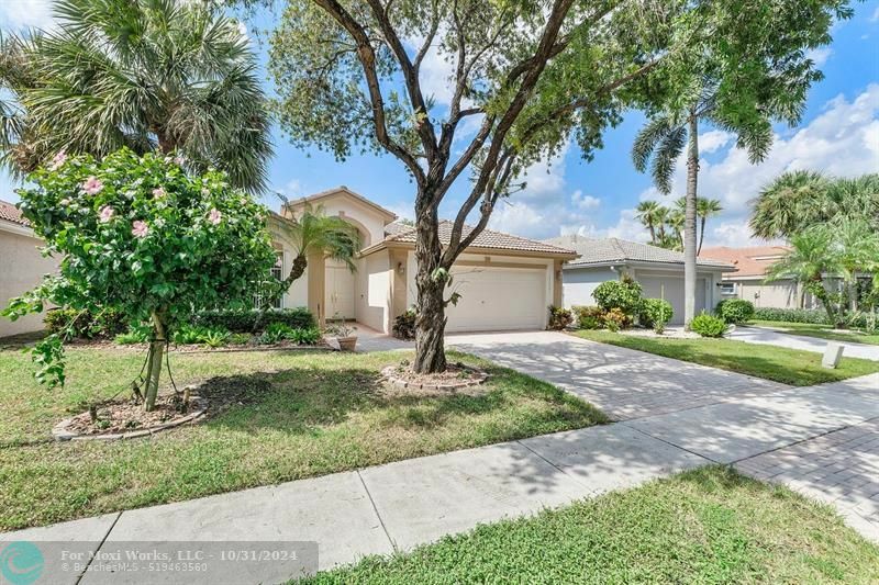 Property Photo:  11721 Castellon Ct  FL 33437 