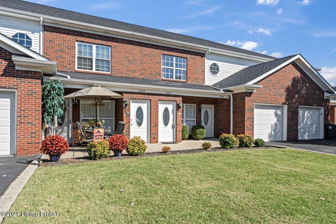 Property Photo:  10333 Dorsey Village Dr  KY 40223 