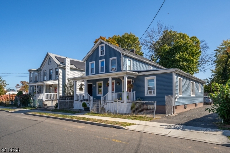 Property Photo:  402 E 3rd St 2  NJ 07060 