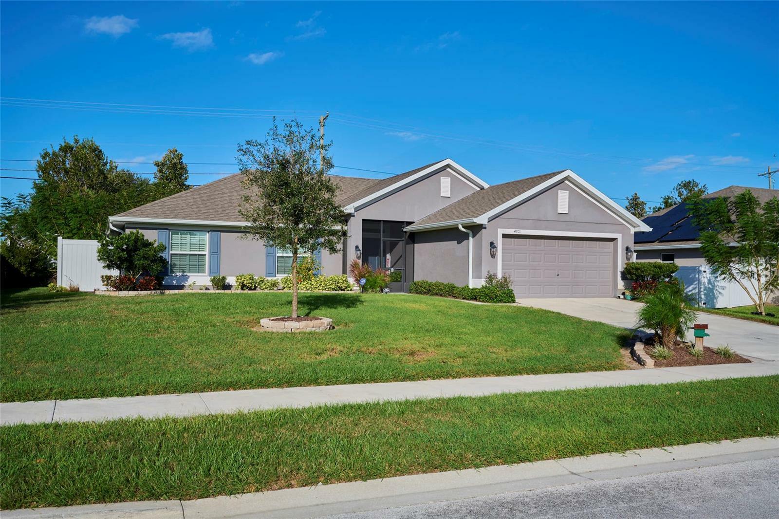 Property Photo:  4701 Brookshire Court  FL 33898 