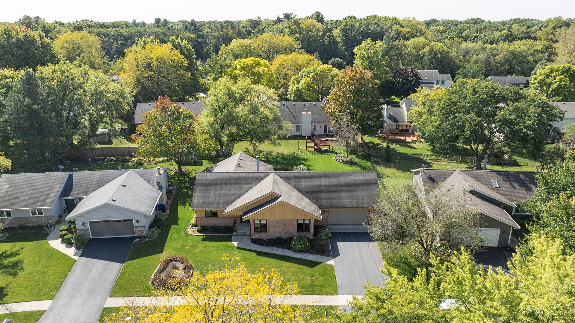 Property Photo:  5915 Sandringham Lane  IL 61107 