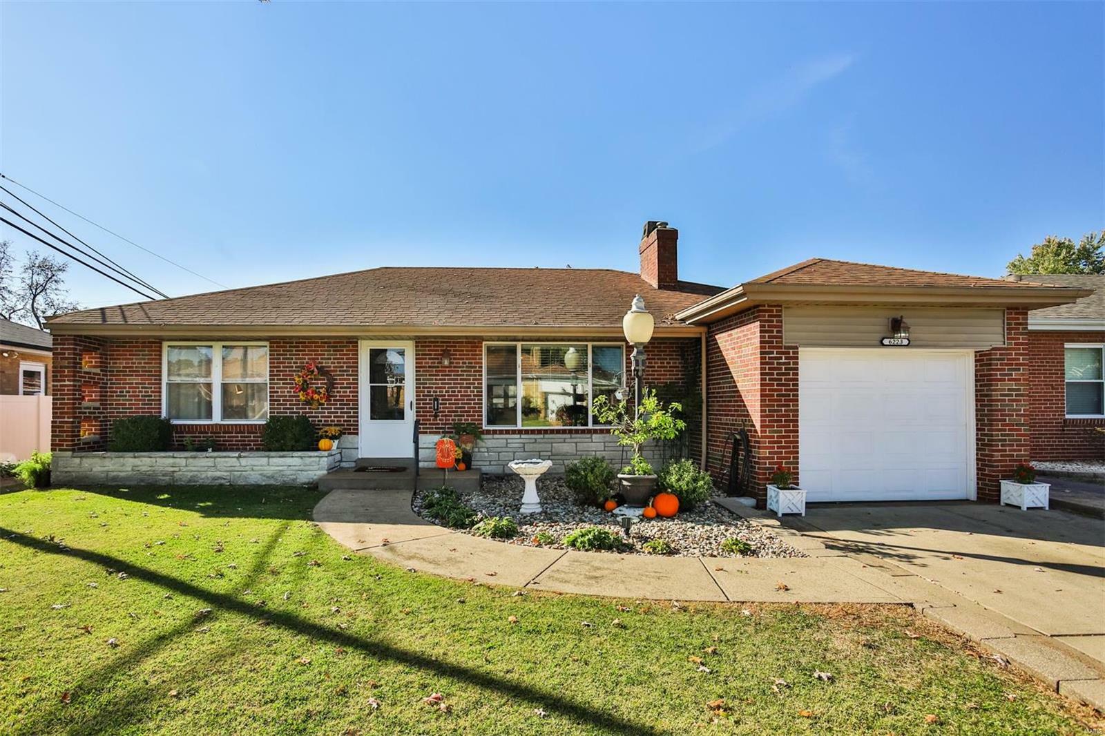 Property Photo:  6223 Southland Avenue  MO 63109 