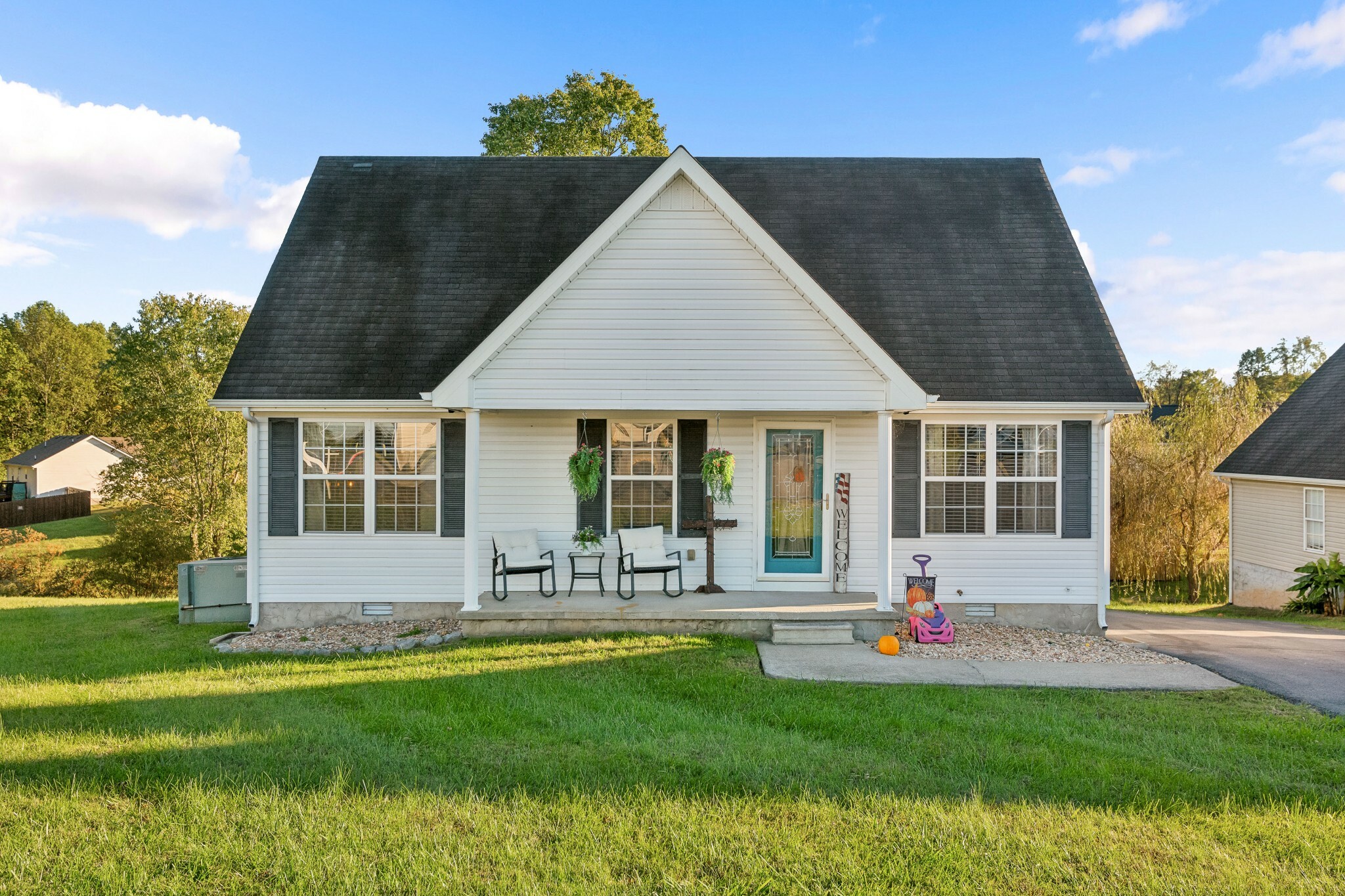 Property Photo:  42 Kellie Ct  TN 37083 