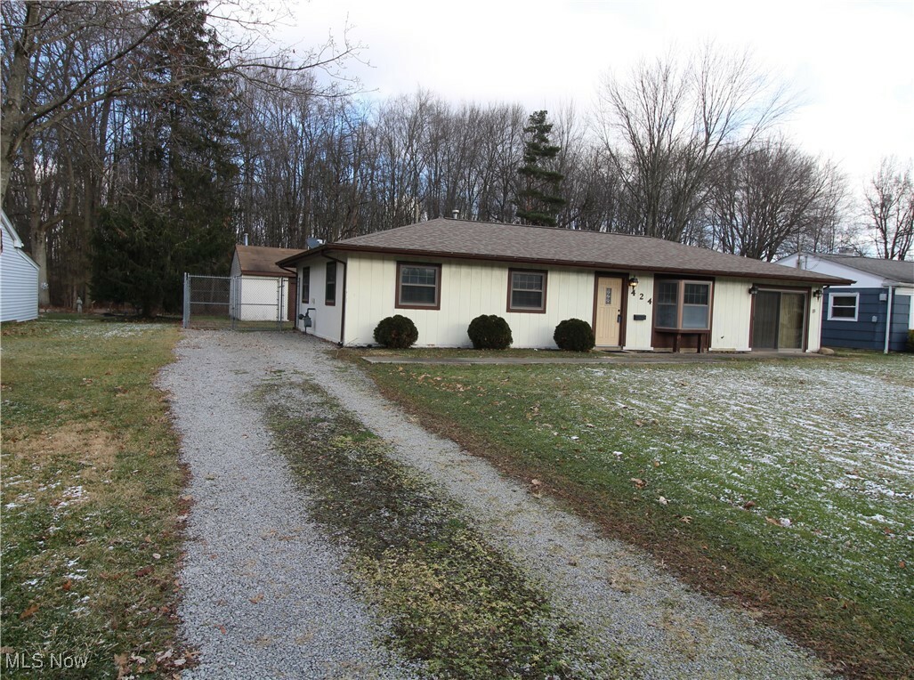 Property Photo:  424 Flagler Lane  OH 44511 