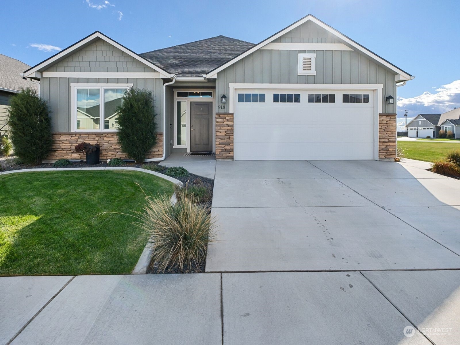 918 N M Loop Dr SW  Quincy WA 98848 photo