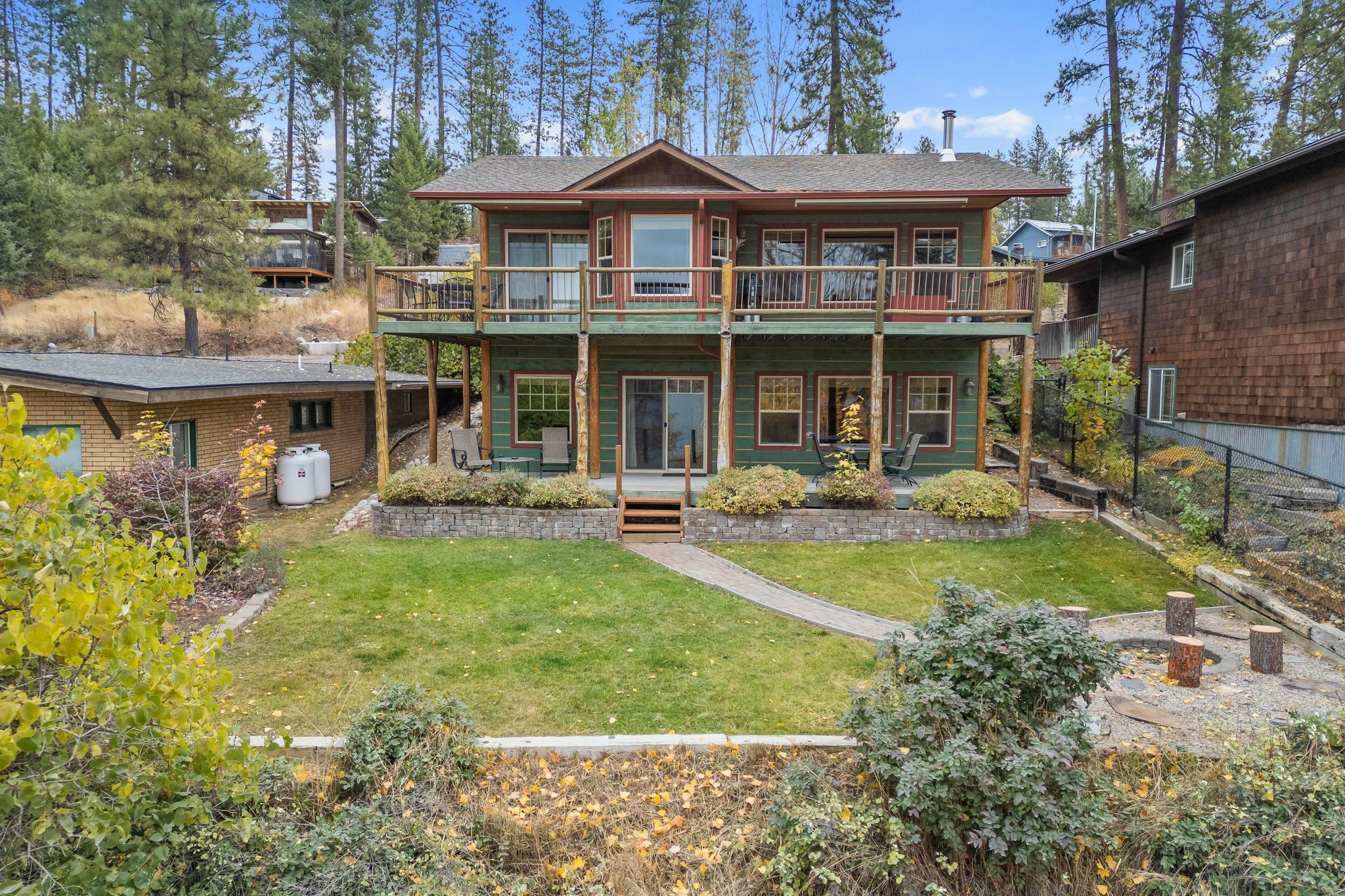 Property Photo:  33092 SE Van Dissel Rd  WA 99181 