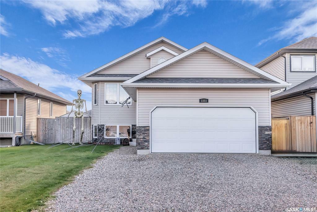 Property Photo:  3351 McClocklin Road  SK S7R 0B3 