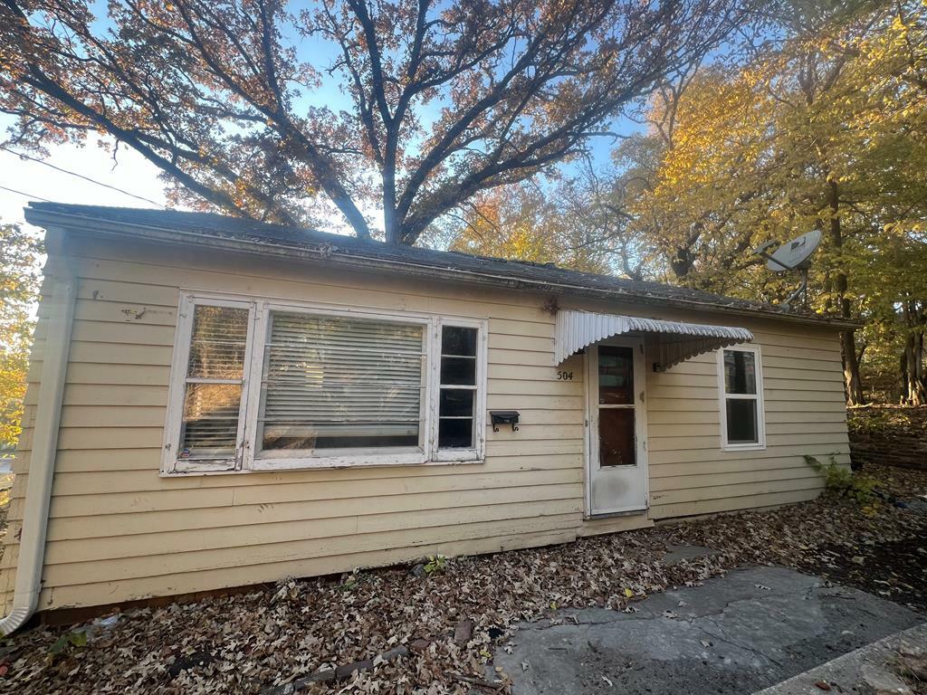 Property Photo:  504 North 8th Street  IA 50501 