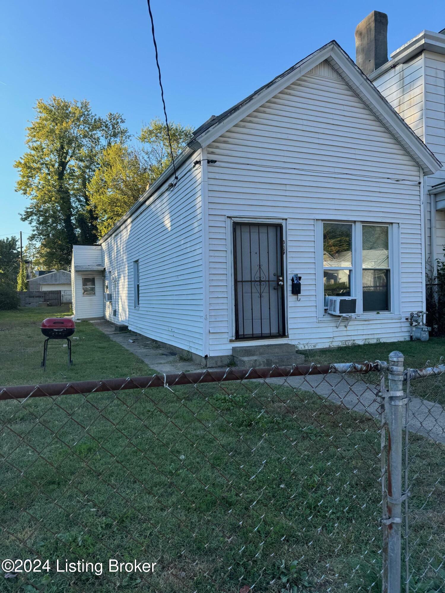 Property Photo:  334 N 27th St  KY 40212 