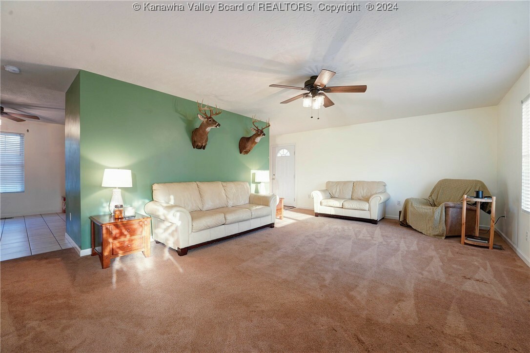 Property Photo:  7 Alexa Way  WV 25071 