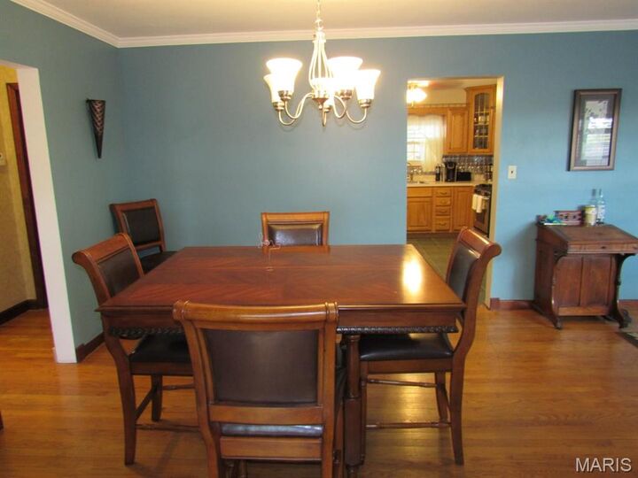Property Photo: 1856 E Broadway IL 62002