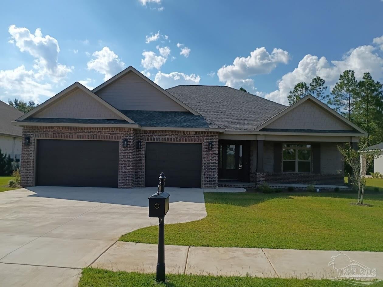 Property Photo: 5710 Highland Lake Dr FL 32583