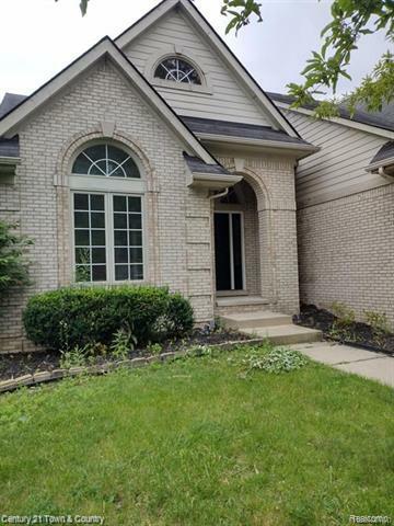 Property Photo:  41279 Scarborough Lane  MI 48375 