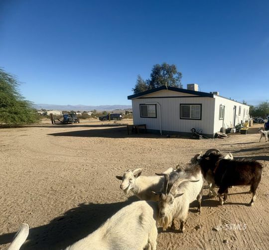 Property Photo:  1835 E Burns  CA 93555 