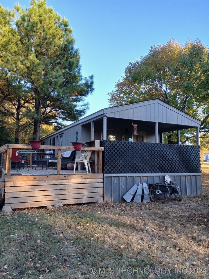 108643 Bounty Road  Checotah OK 74426 photo