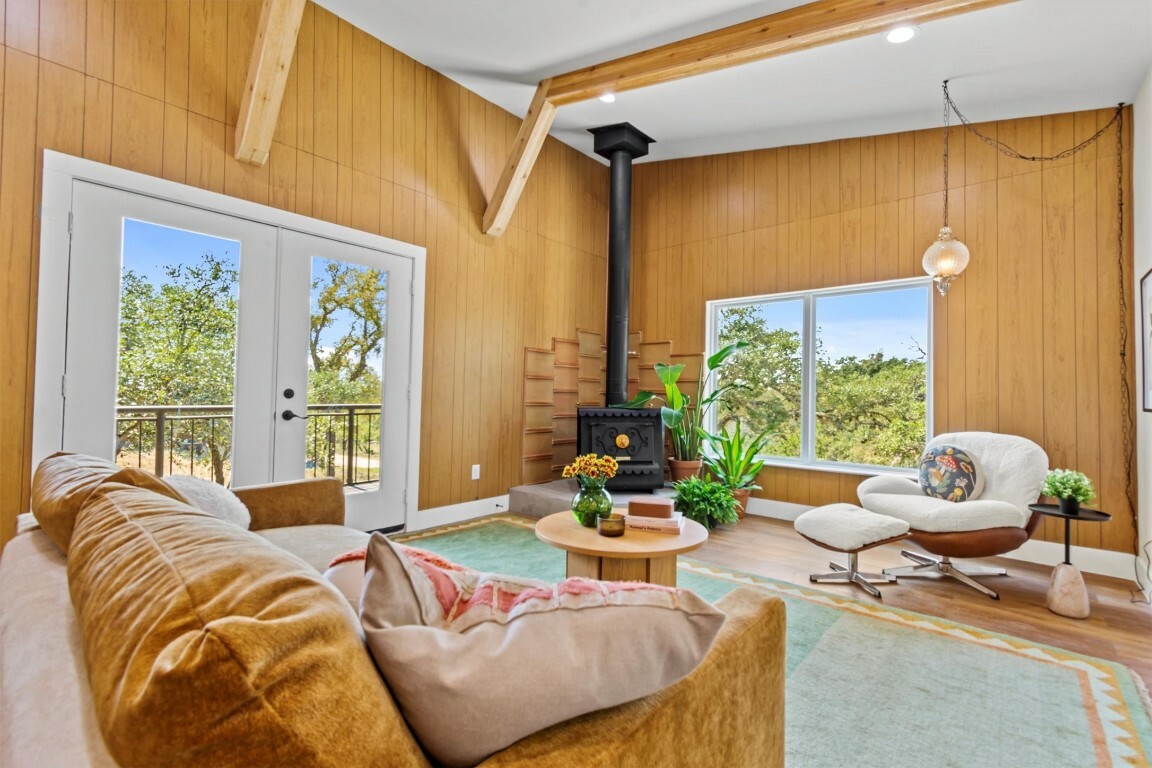 Property Photo: 103 Breezeway Drive TX 78611