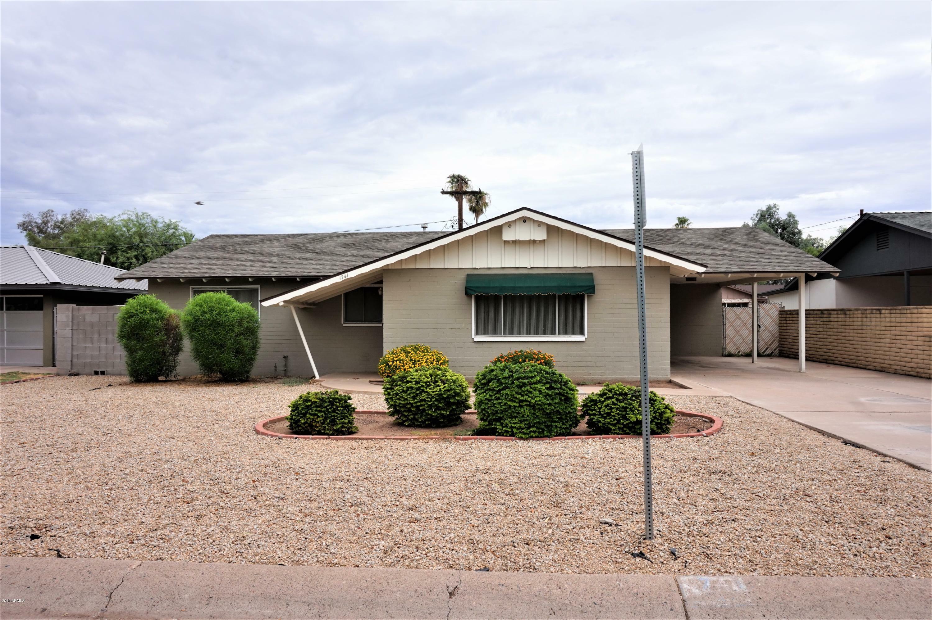 Property Photo:  1741 S Ventura Drive  AZ 85281 