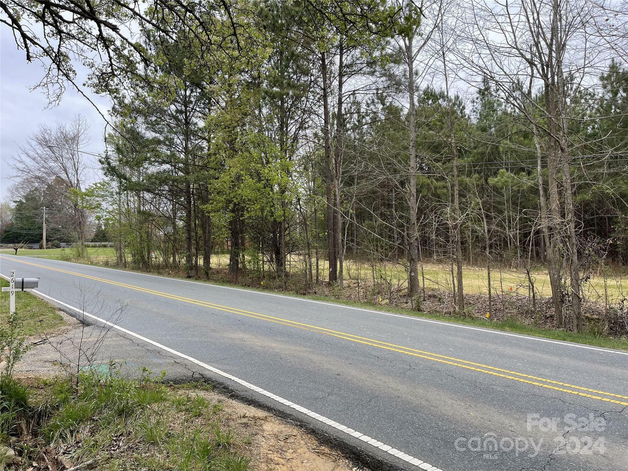 Property Photo:  2228 Sam Newell Road  NC 28105 