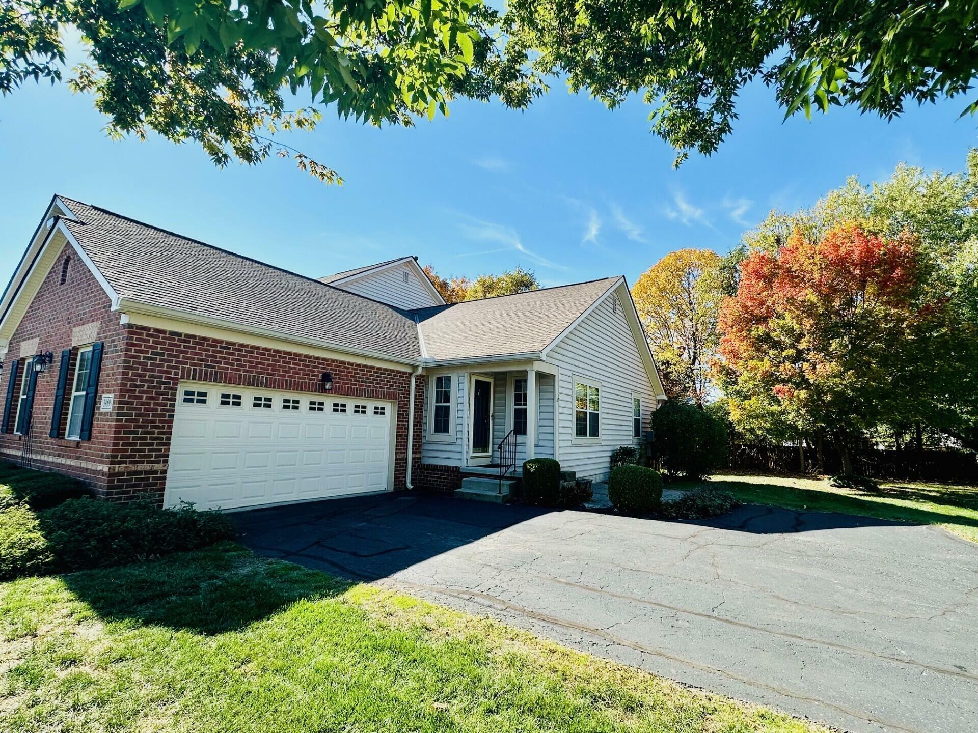 Property Photo:  3959 Kensingwood Drive  OH 43230 