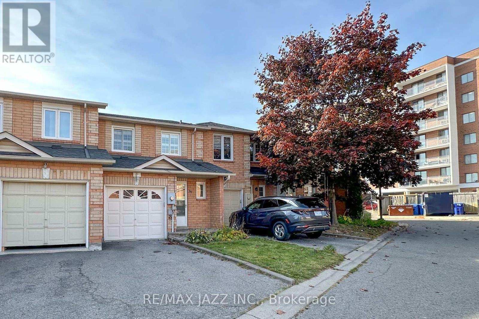 811 Wilson Road North 39  Oshawa (Pinecrest) ON L1G 7Z5 photo