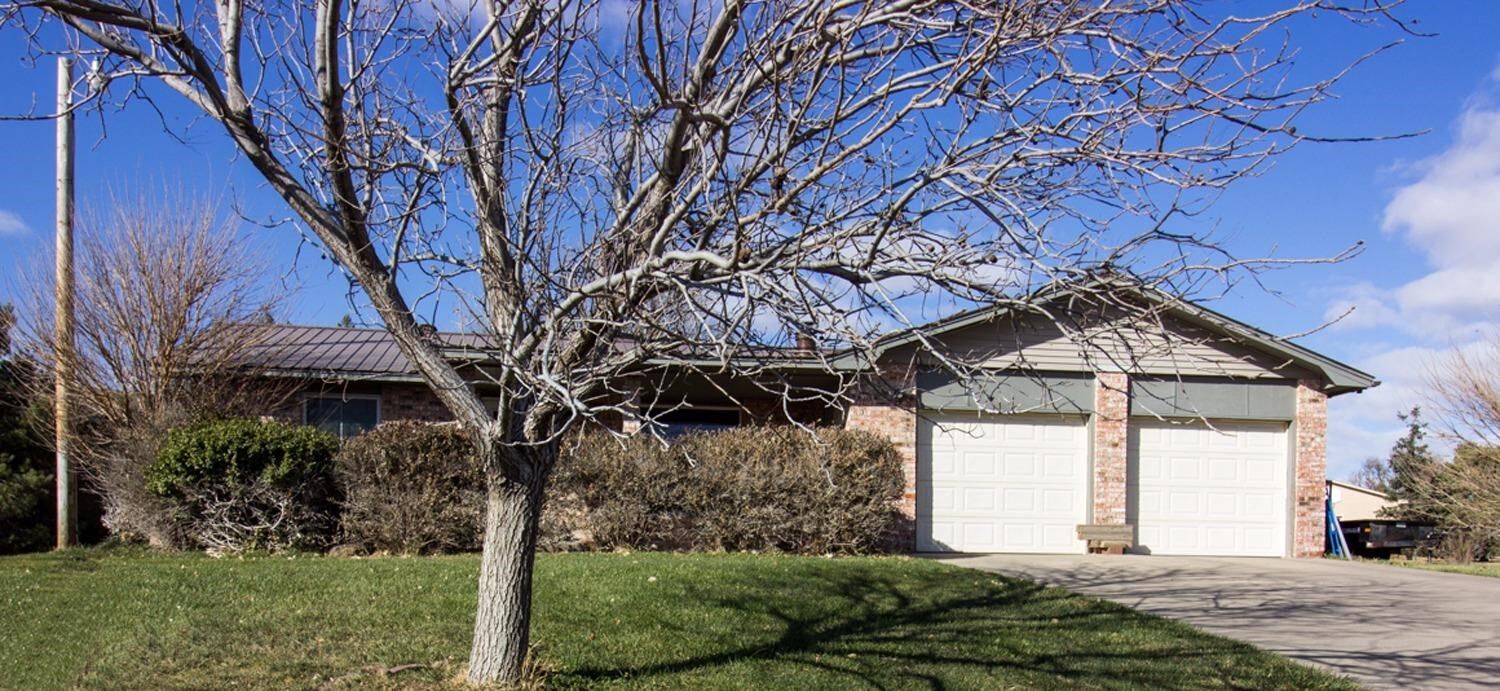 Property Photo: 615 S Donna KS 67846
