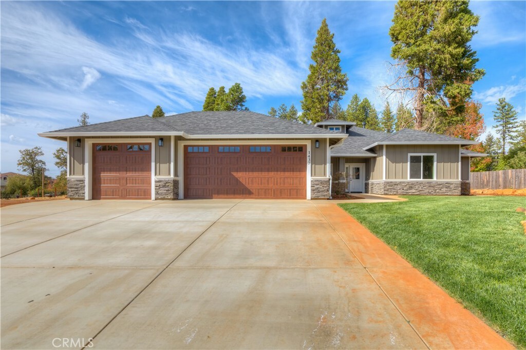 Property Photo:  1437 Country Oaks Drive  CA 95969 