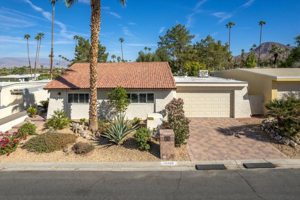 46080 Burroweed Lane  Palm Desert CA 92260 photo