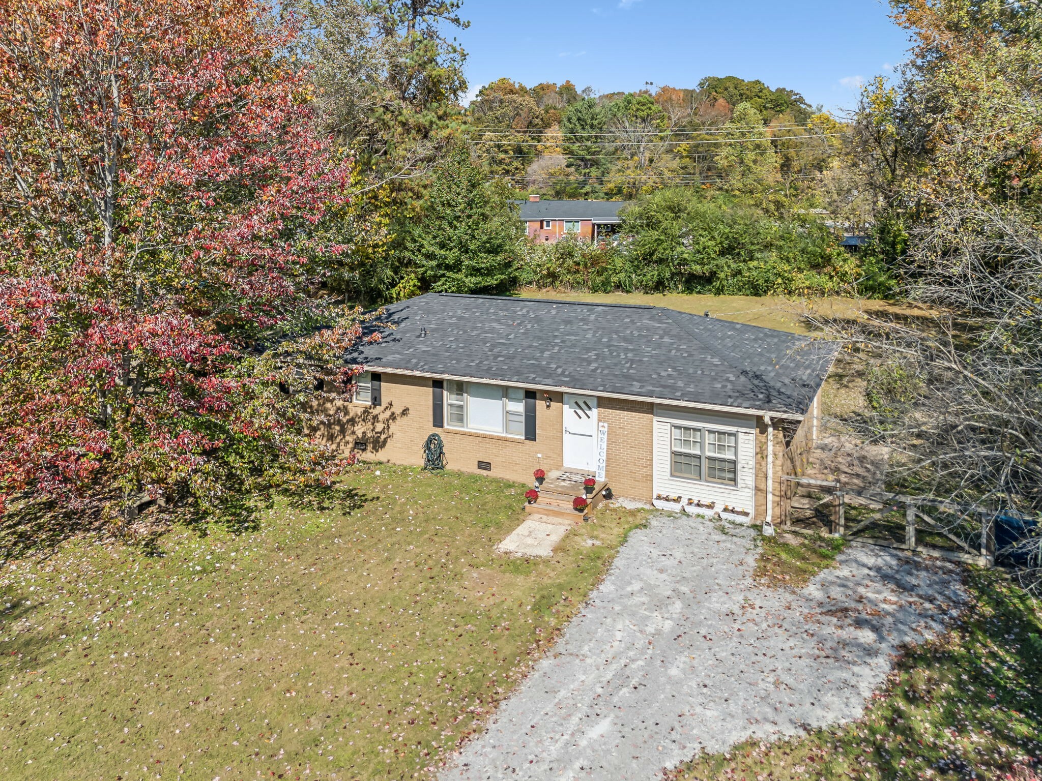 Property Photo:  101 Sunset Dr  TN 37185 