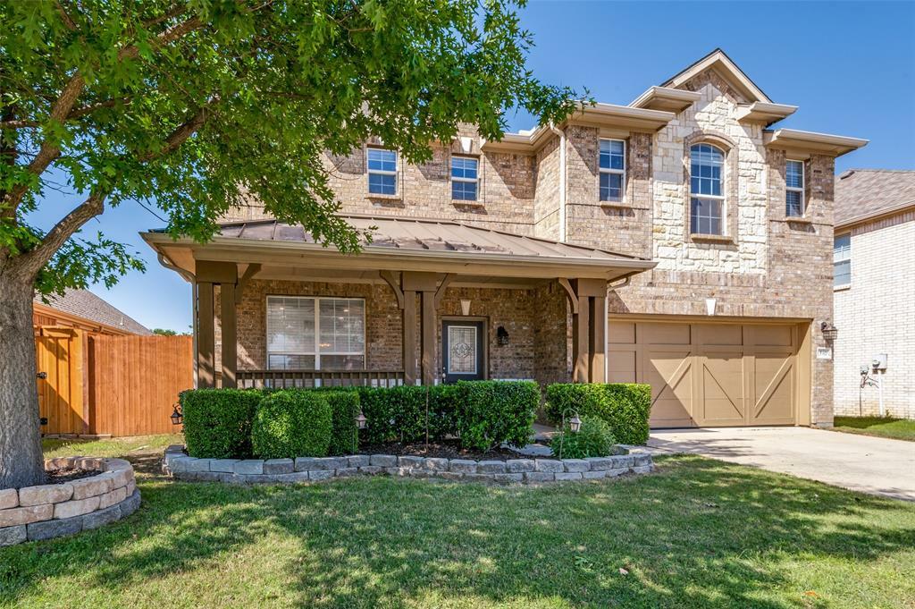 Property Photo:  501 Serenade Lane  TX 76039 