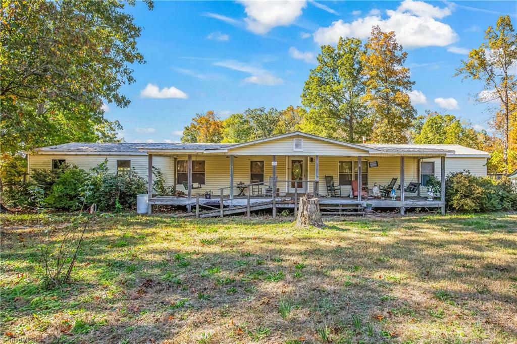 Property Photo:  2628 Howard Russell Road  NC 27263 