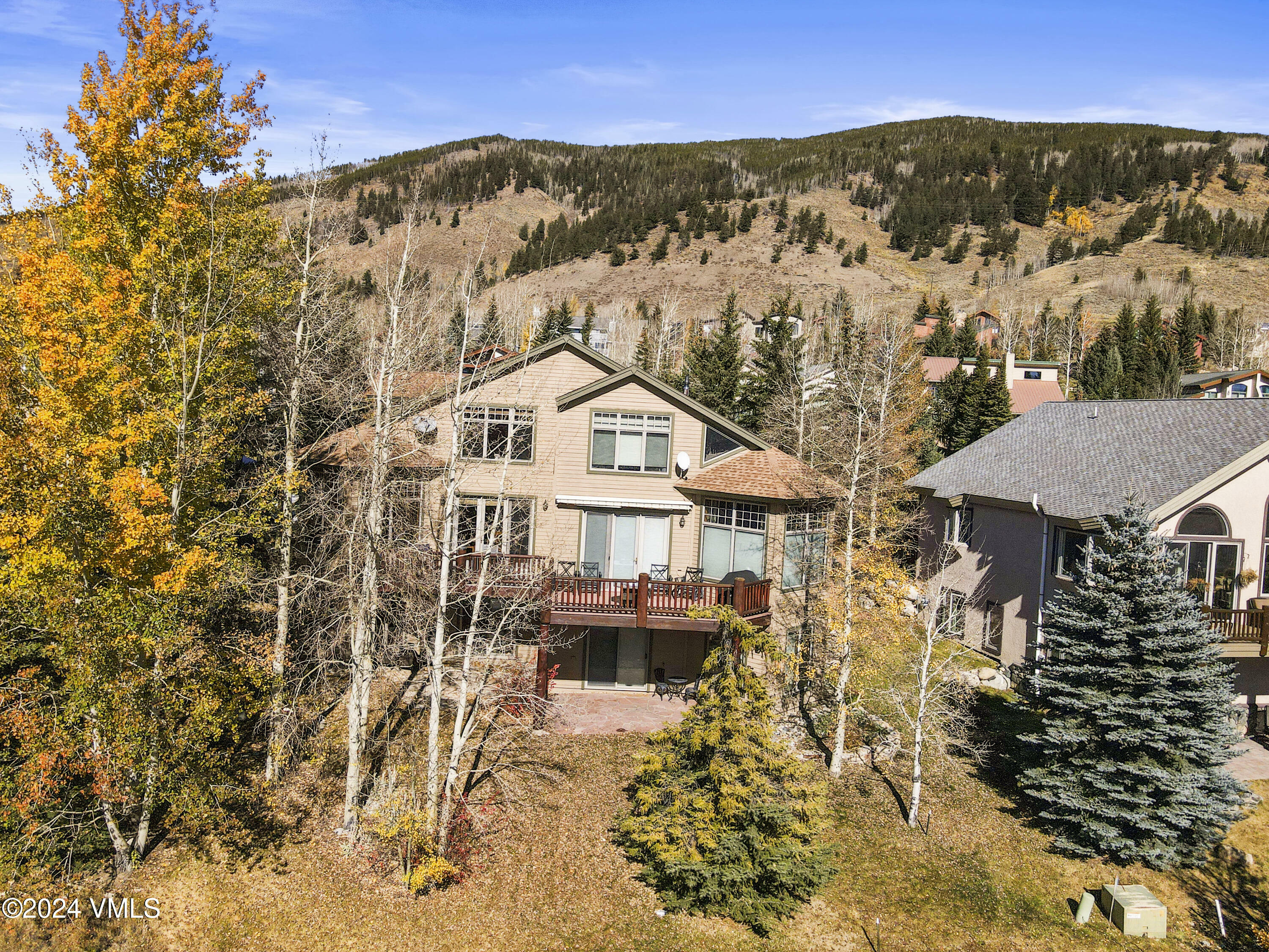 Property Photo:  104 Ensign Drive A  CO 80435 