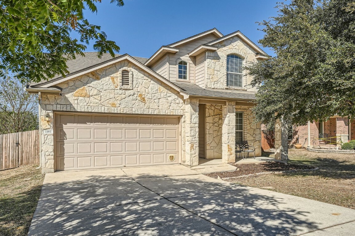 1161 Four Seasons Farm Drive  Kyle TX 78640 photo