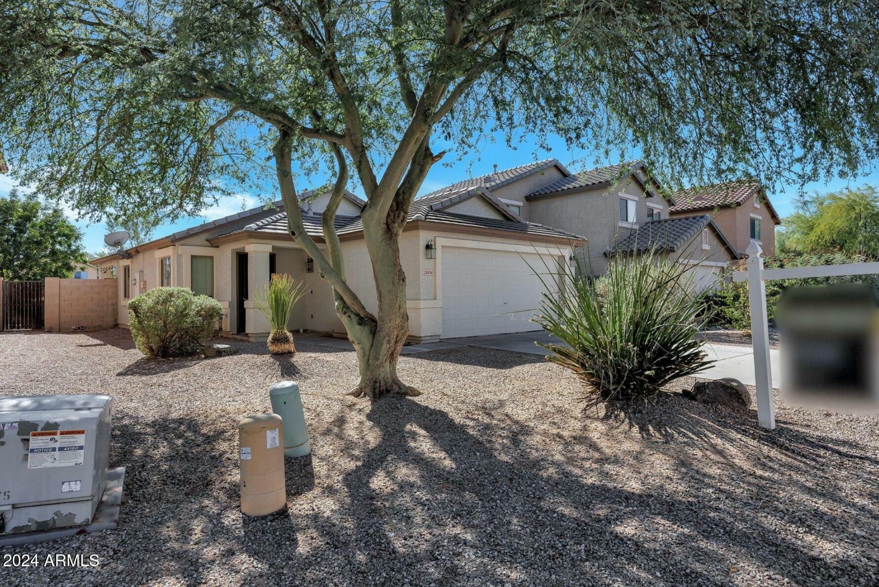 Property Photo:  28496 N Dolomite Lane  AZ 85143 