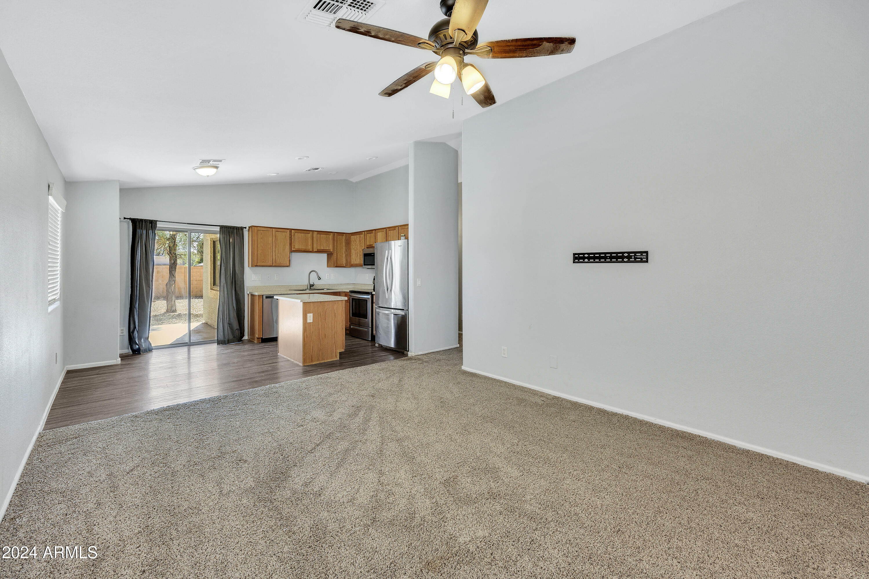 Property Photo:  28496 N Dolomite Lane  AZ 85143 