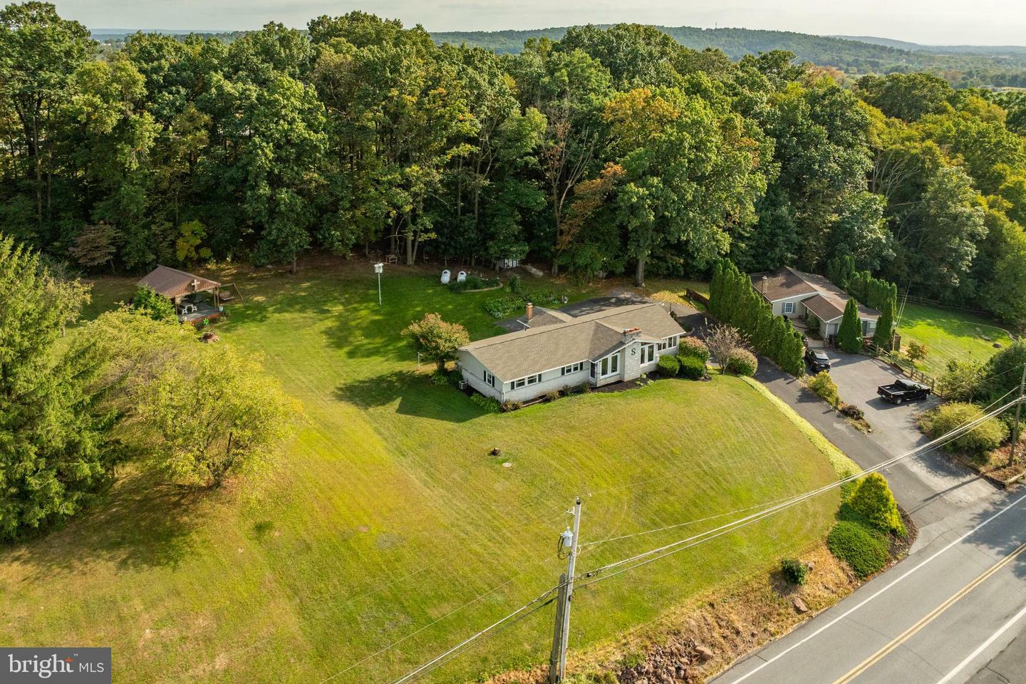 Property Photo:  110 N Ridge Road  PA 17569 