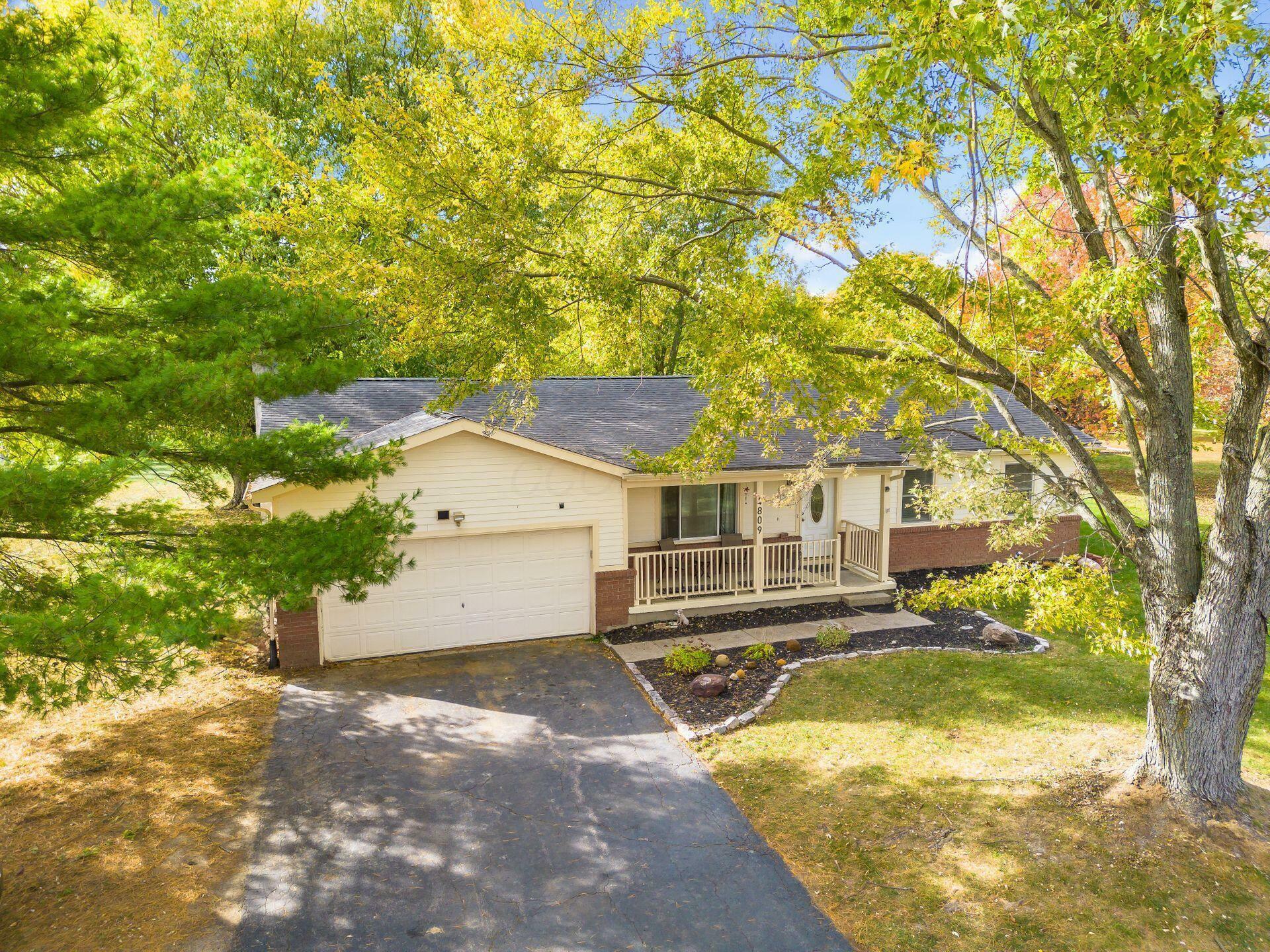 Property Photo:  4809 Cosgray Road  OH 43026 