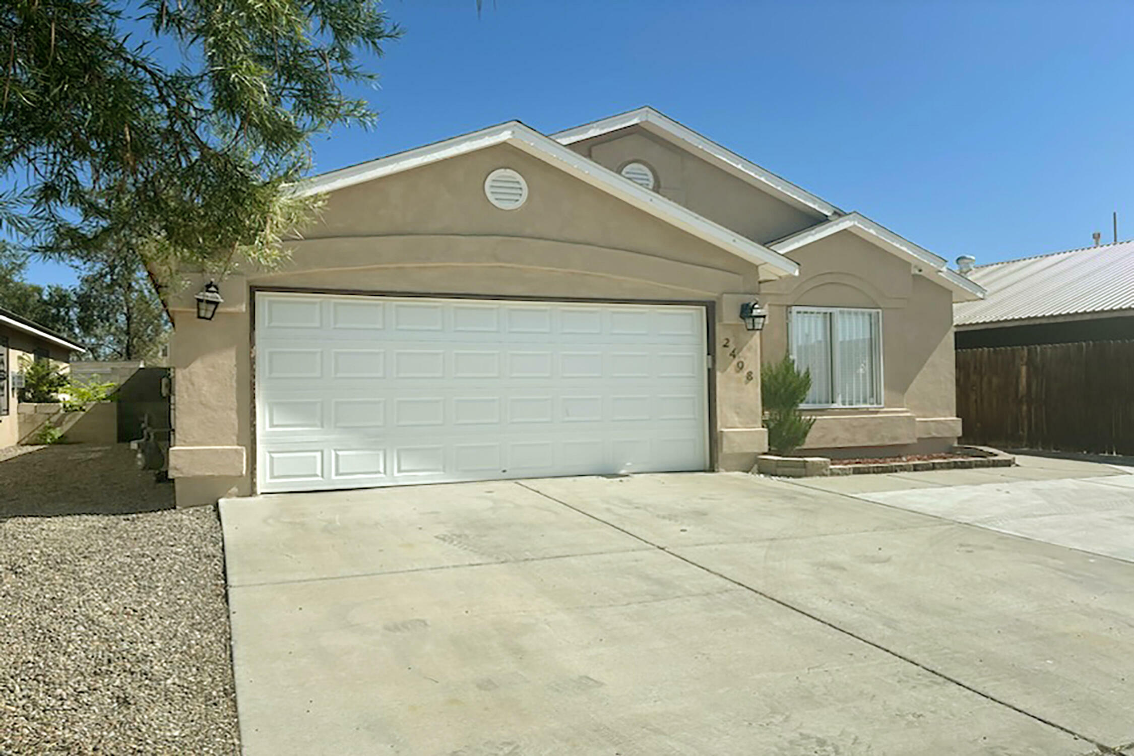 2408 Desert Wood Drive SW  Albuquerque NM 87121 photo