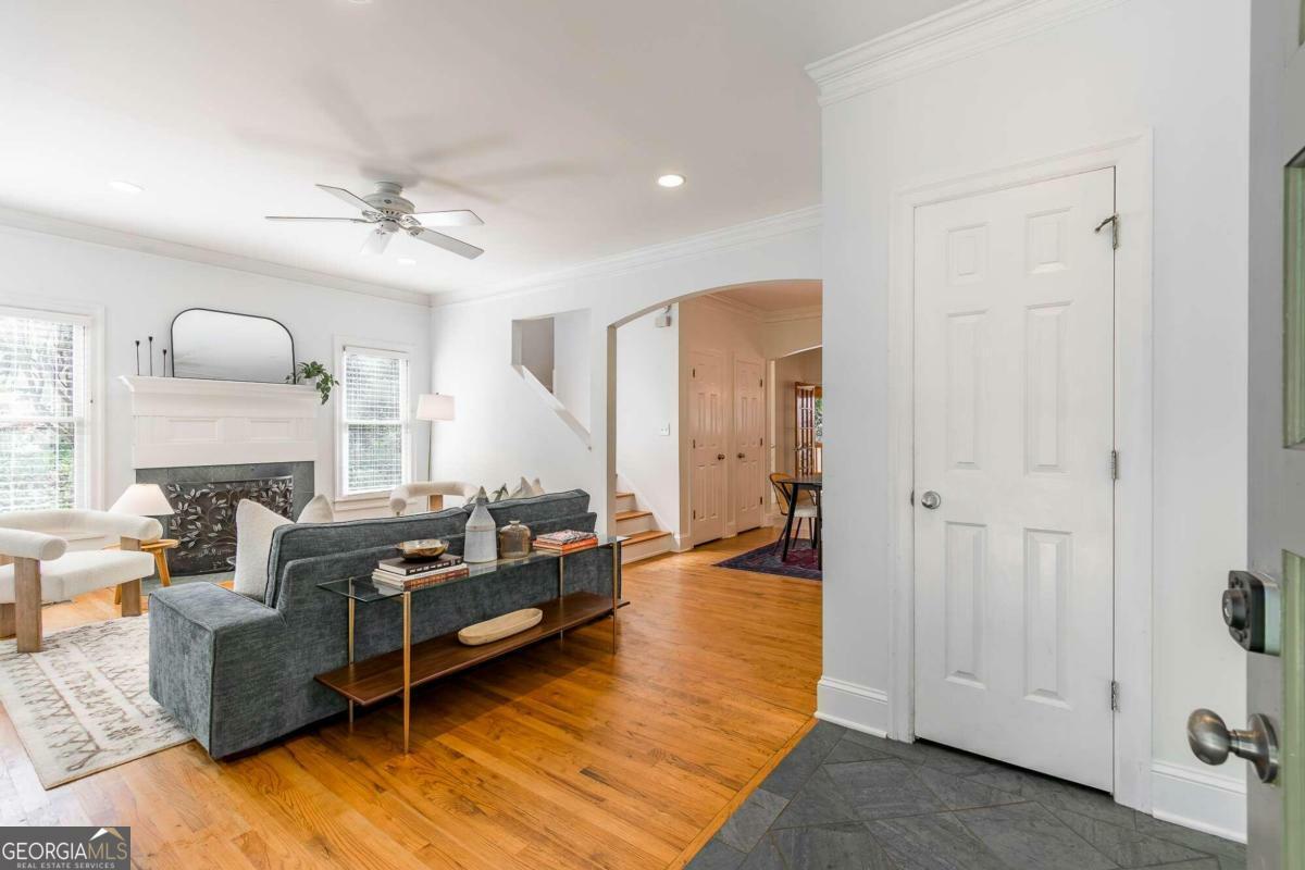 Property Photo:  625 Kent Street SE  GA 30312 