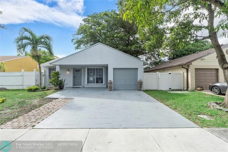 1410 SW 85th Ter  Pembroke Pines FL 33025 photo