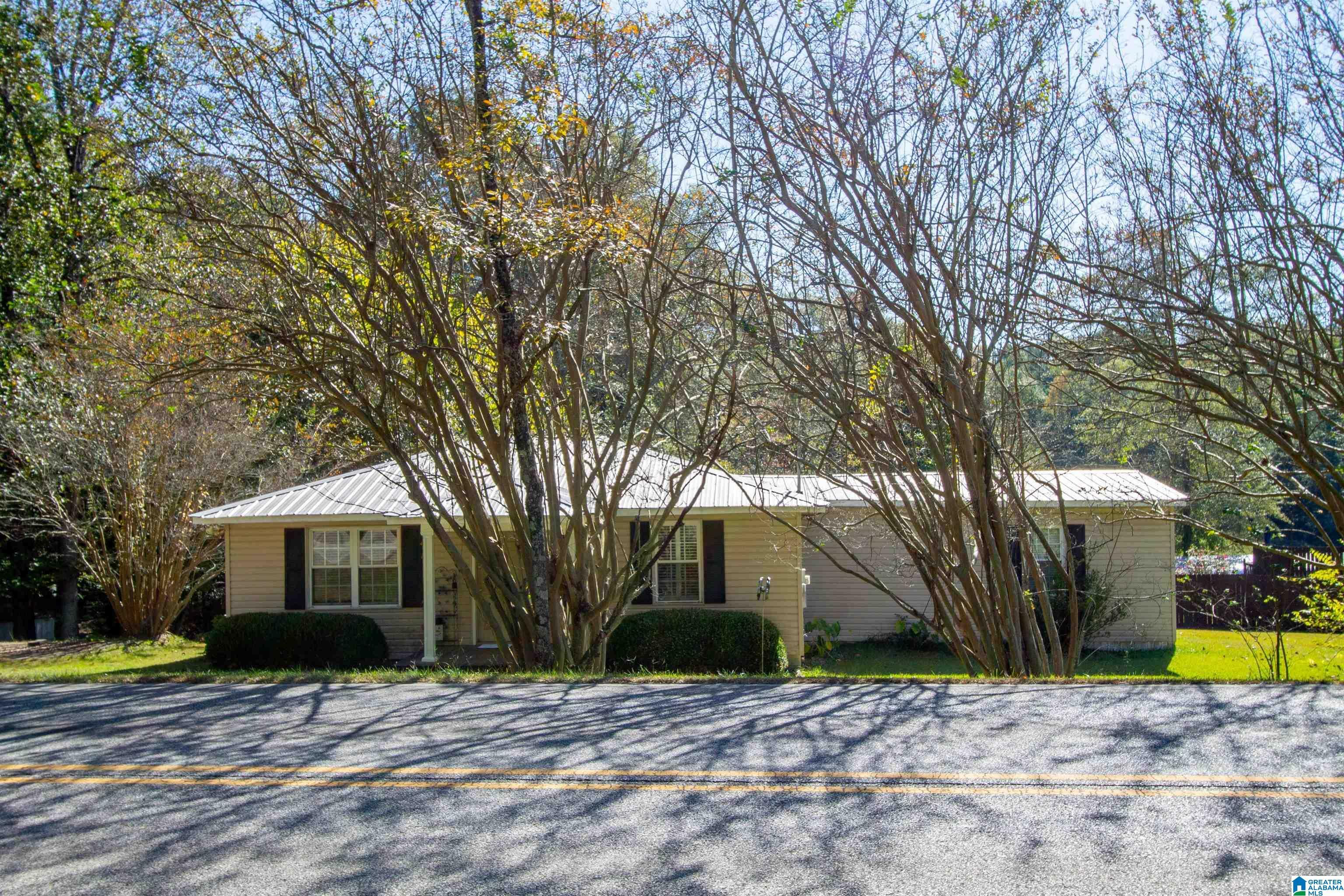 Property Photo:  2106 Warrior Jasper Road  AL 35180 