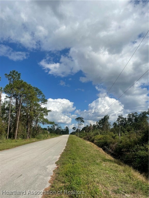 Property Photo:  2623 W Little Road  FL 33825 