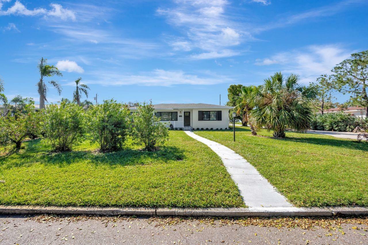 Property Photo:  6670 3rd Avenue N  FL 33710 